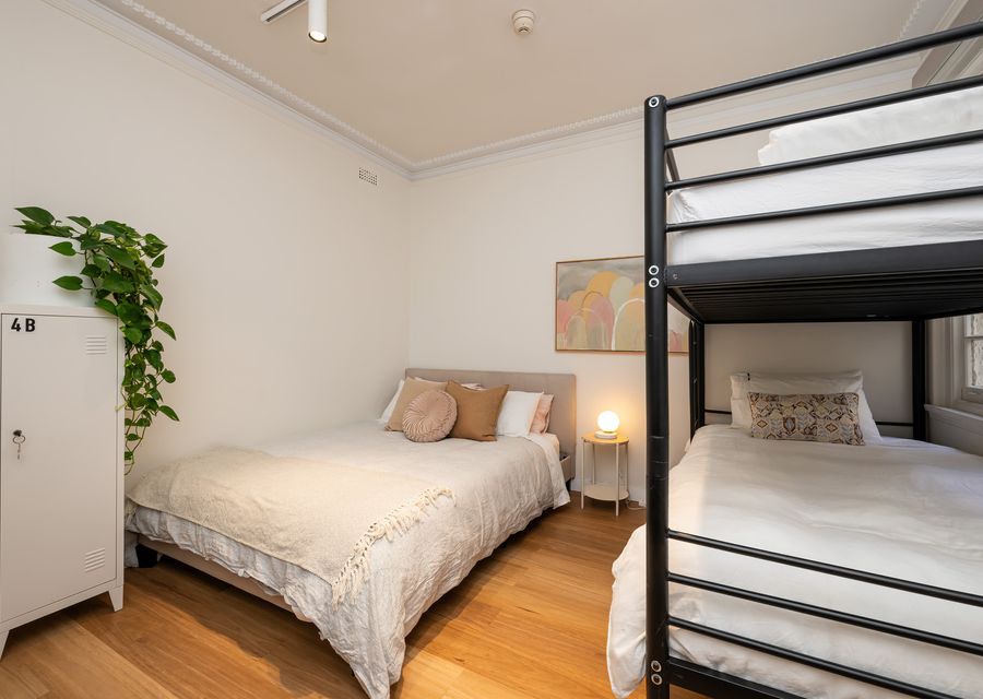 Queen with Bunk bed – perfect for families