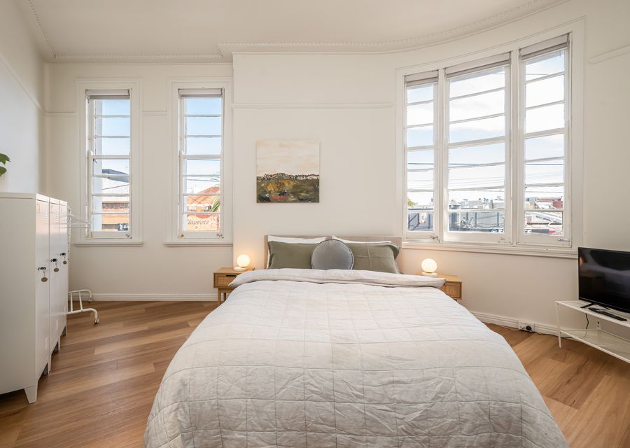 The Barkly Scene with Rooftop Retreat