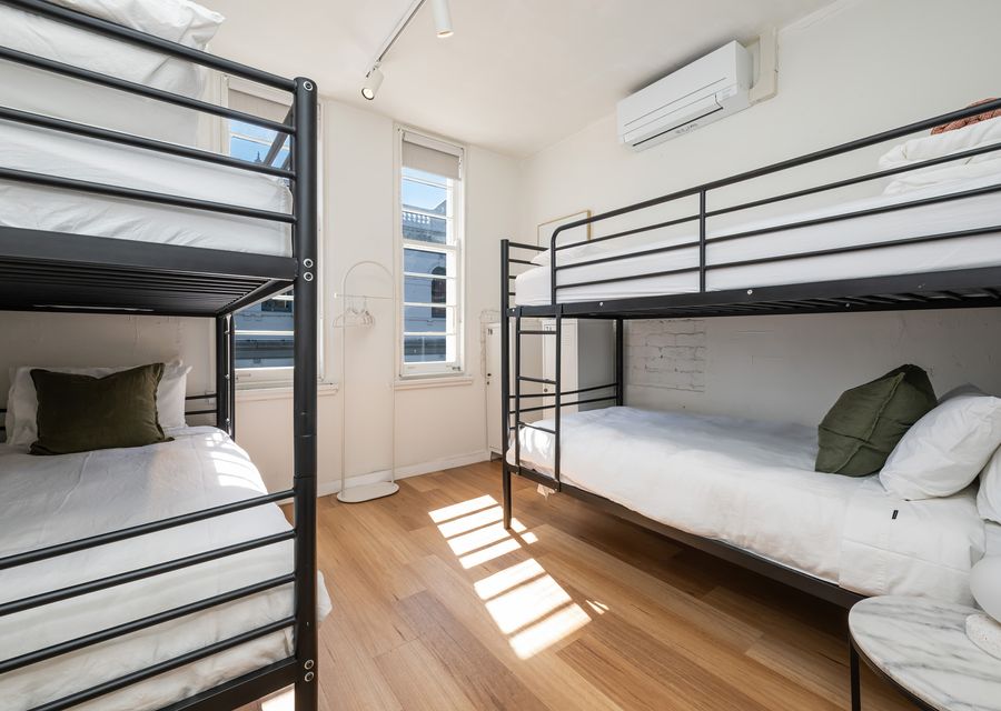 Spacious bunk bedroom