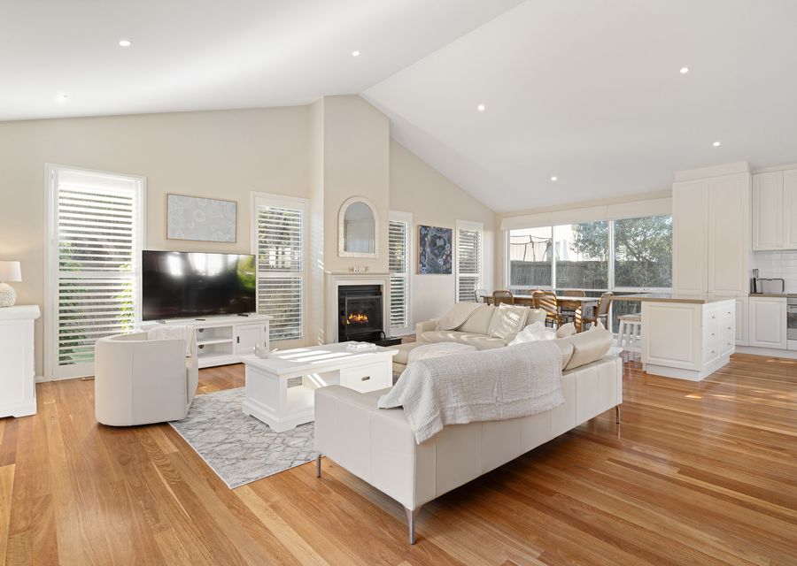 Welcome to Ivory Sands, Sorrento