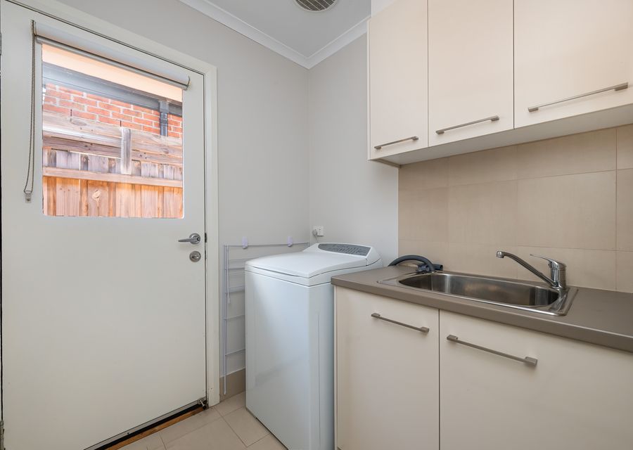 Parkside Breeze in Rosebud