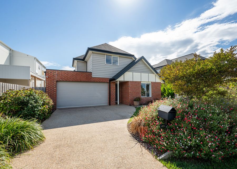 Parkside Breeze in Rosebud