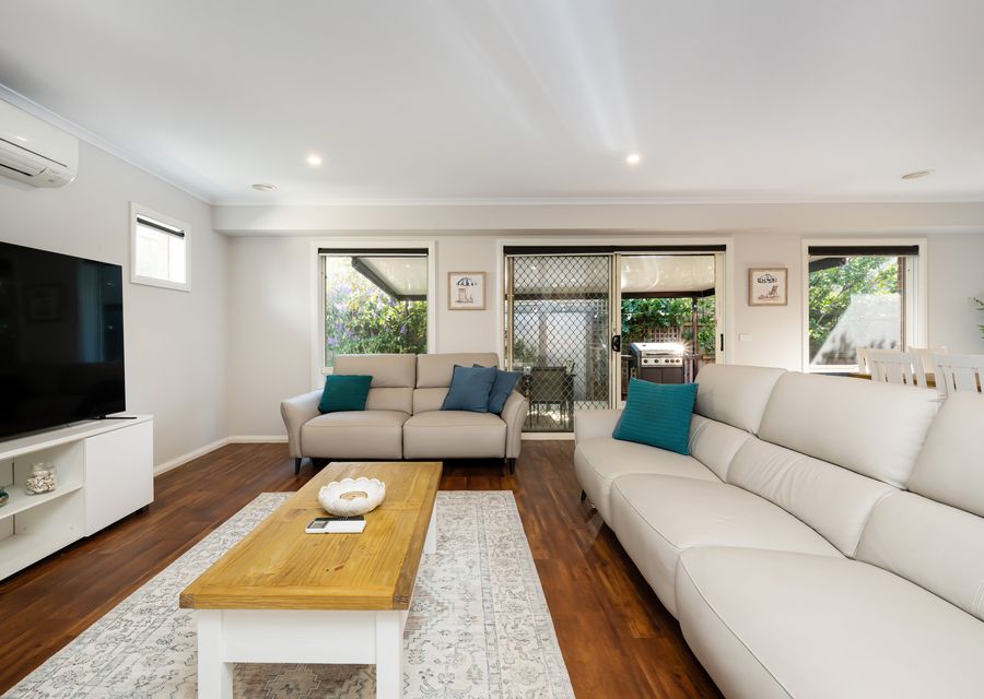 Parkside Breeze in Rosebud