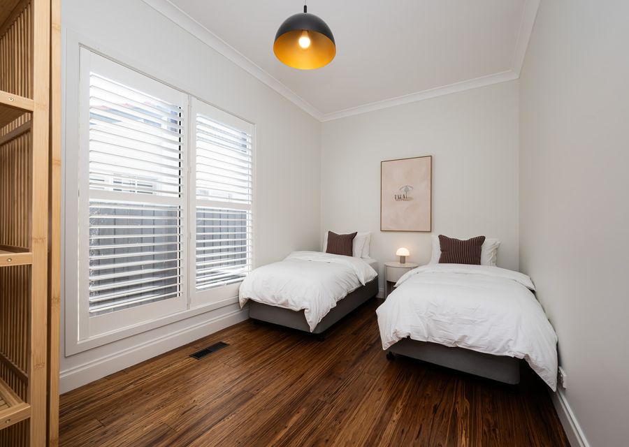 Bedroom 2: 2 x Single Beds (downstairs)