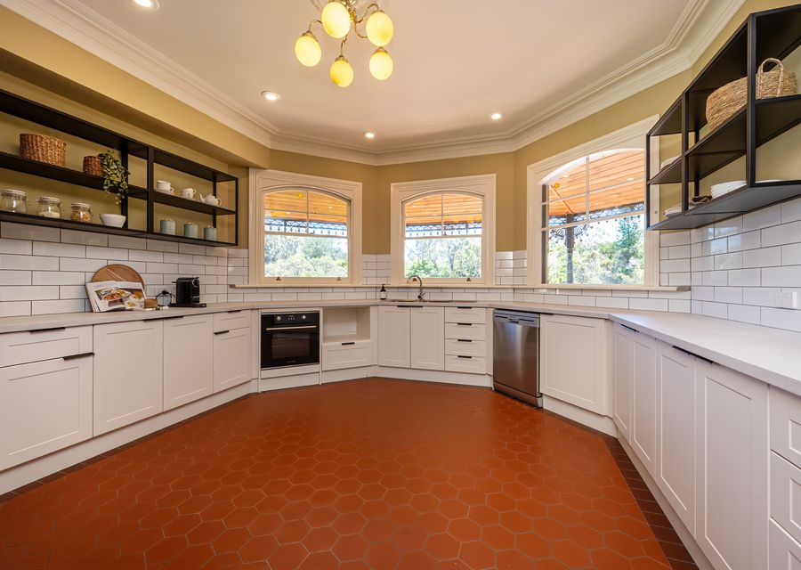 The Manor – Woodman Estate