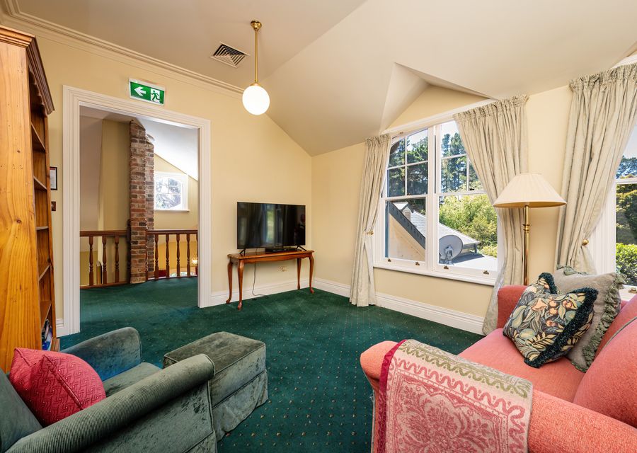 The Manor – Woodman Estate