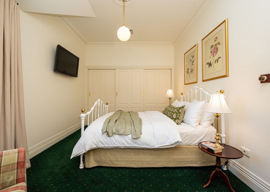 The Manor – Woodman Estate