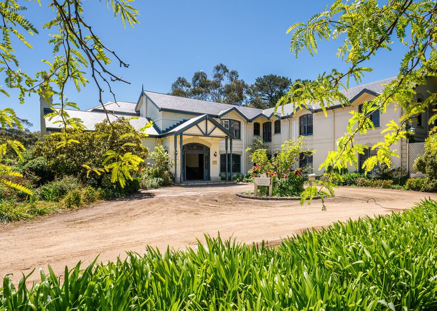 The Manor – Woodman Estate