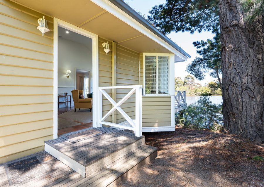 Chalet Trois at Woodman Estate