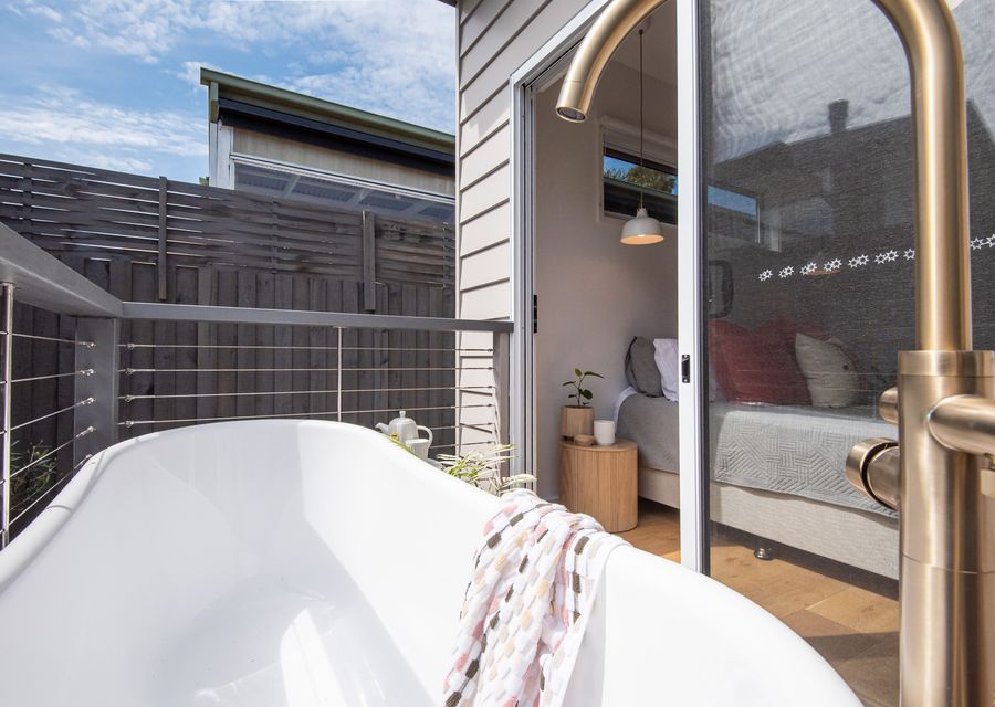 Enjoy our luxurious bathtub, the epitome of relaxation and comfort.