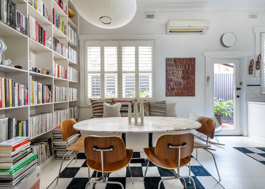 Light & Bright dining area
