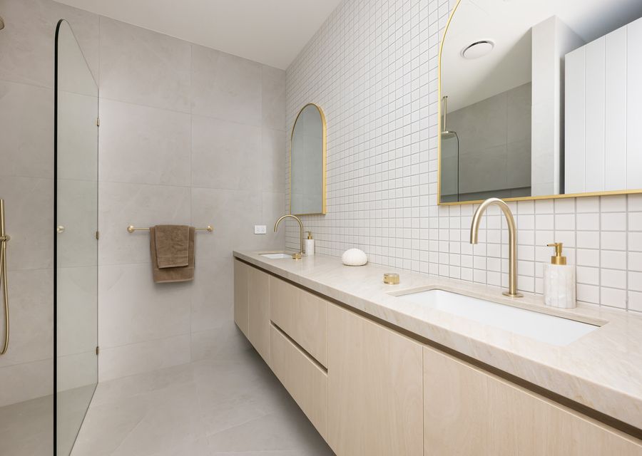 Dromana Beach Suites – 102