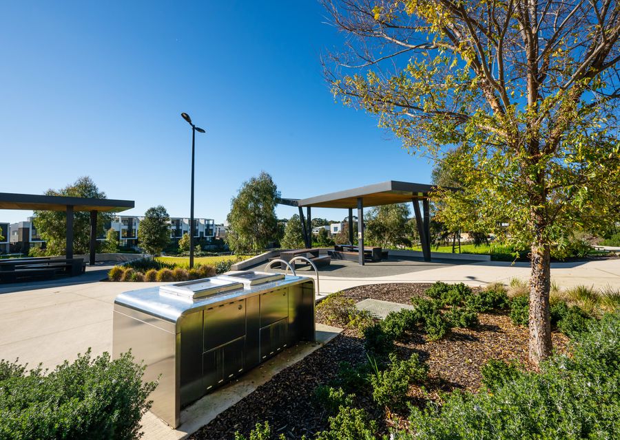 Landscaped Outdoor Community Area