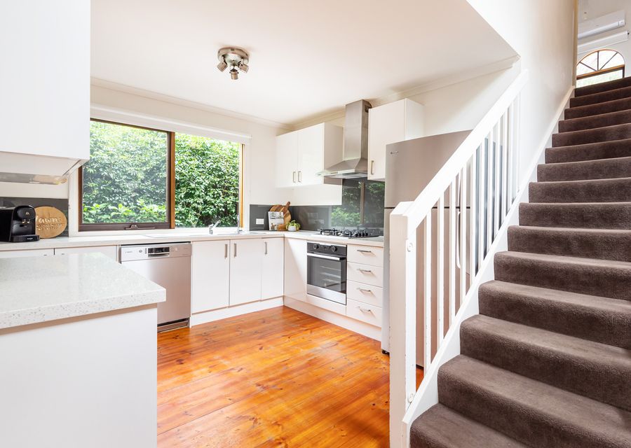 Spacious well-appointed kitchen