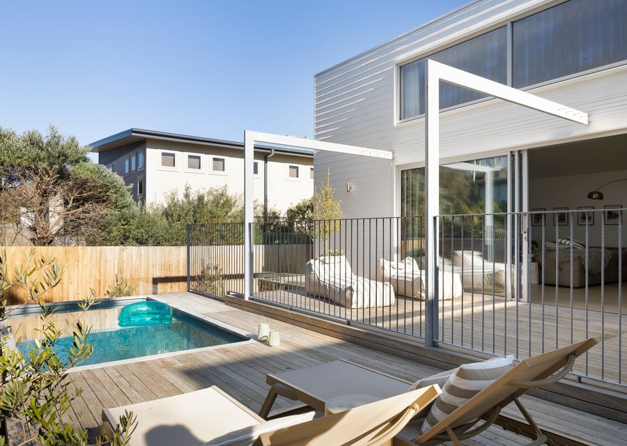 Magnesium Heated Pool 