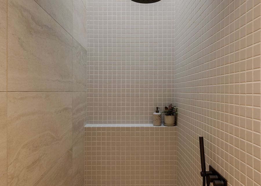 Beautiful Bathroom 
