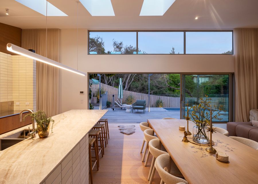 Dining Area overlooking Pool 