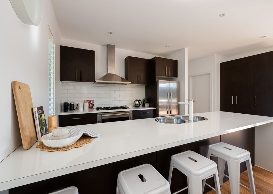 Well-equipped kitchen 