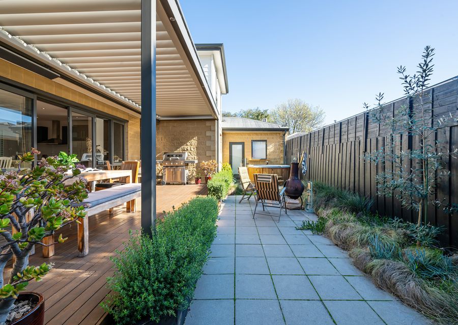 Outdoor area 