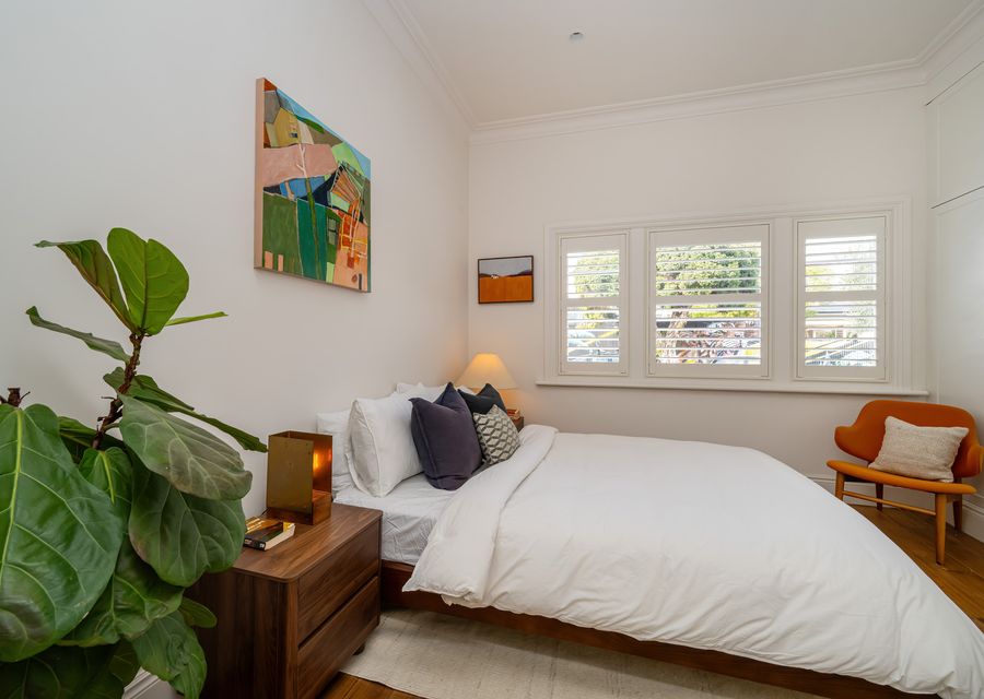 Bedroom with double bed