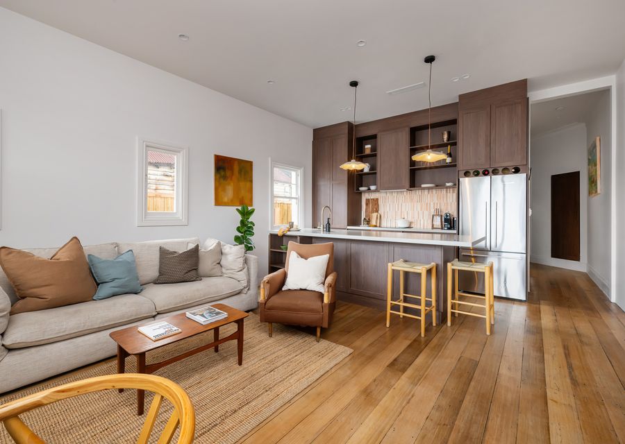 Open floorplan - living room and kitchen at the back