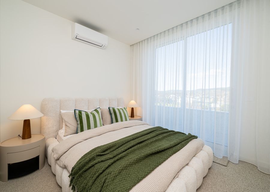 Third bedroom with queen bed