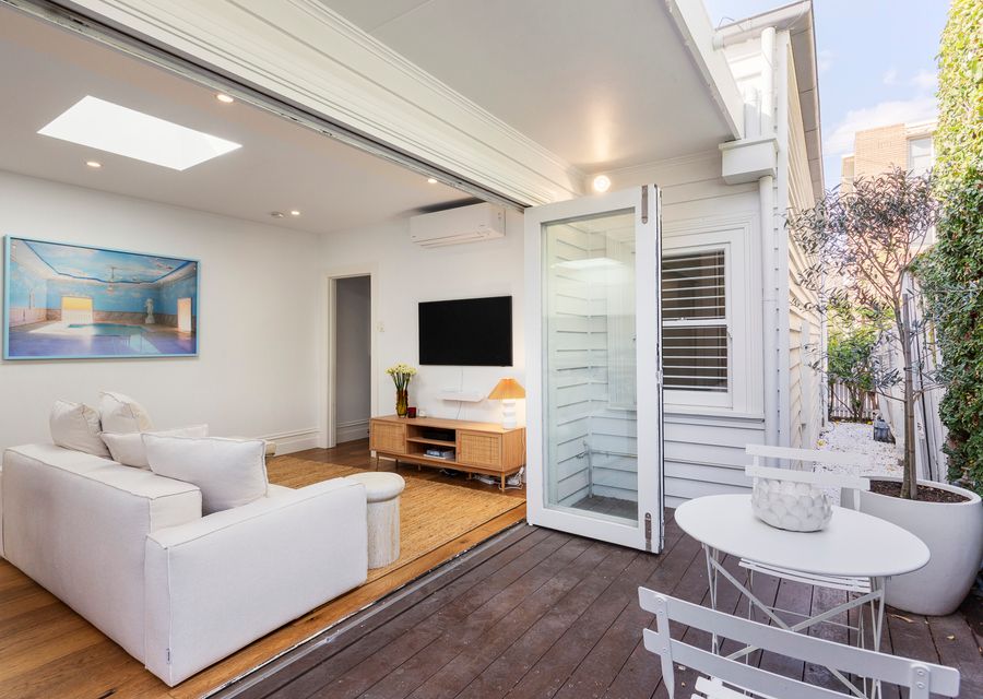 Saige by Property Mums