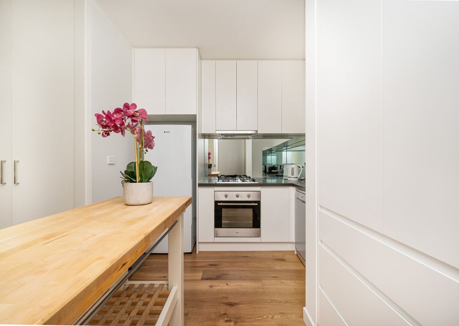 Convenience and Comfort in Carnegie