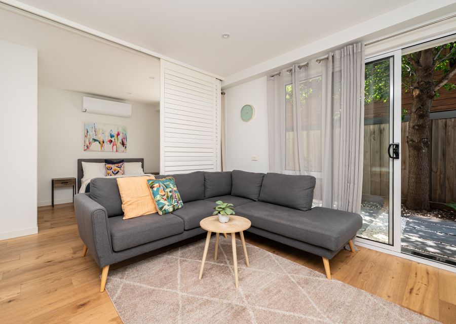 Convenience and Comfort in Carnegie