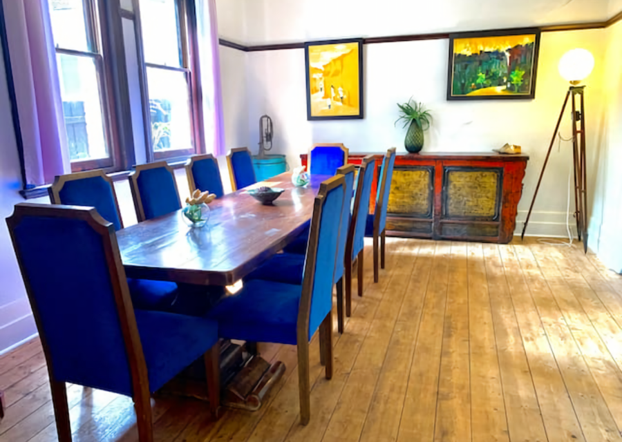 Formal dining with seating for 10