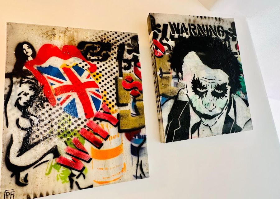 Elwood Eclectic Gem Walk to St Kilda beach  – Flexible Home offering 4 or 6 Bedrooms. Contact us Now for Pricing on Request