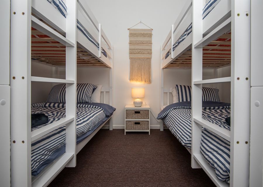 Bedroom 3 with 2 single bunk beds