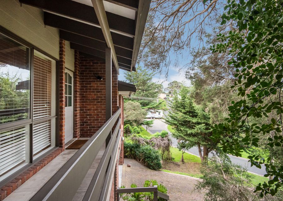 Enjoy the luscious greenery view from the balcony