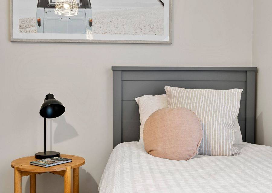 BED 2 - SINGLE BED