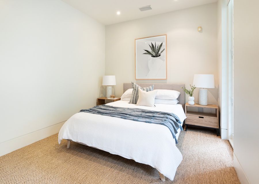 Master bedroom with Queen bed and en-suite