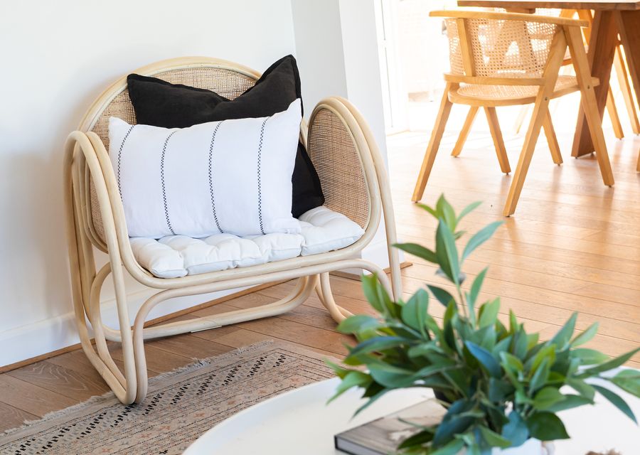 Hampton Haven Pool metres to the Beach