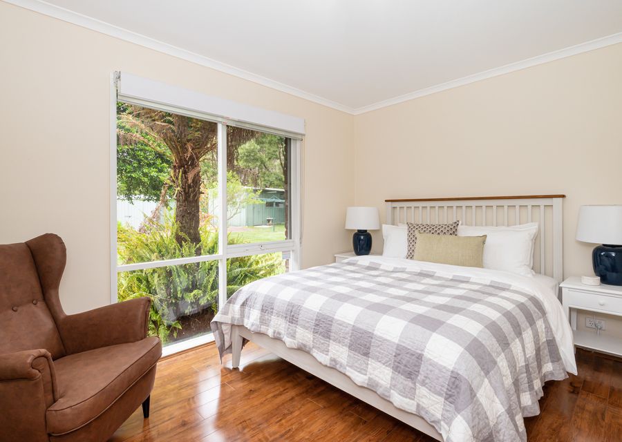 Bedroom three with queen bed 