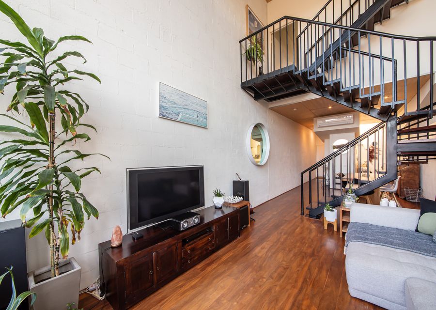 Open plan living with Smart TV. Abundance of natural light