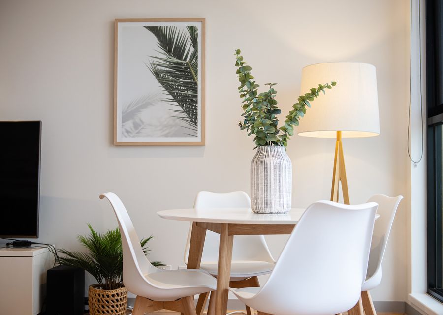 Extra seating in the living room 