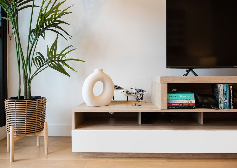 Intricate decor and display