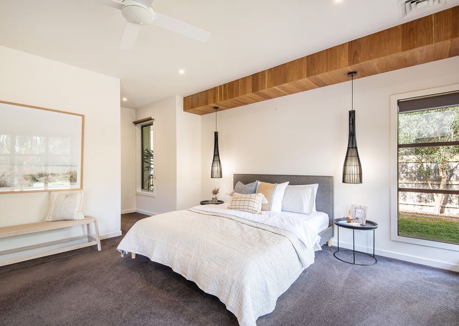 Master suite with King bed, walk in robe and ensuite