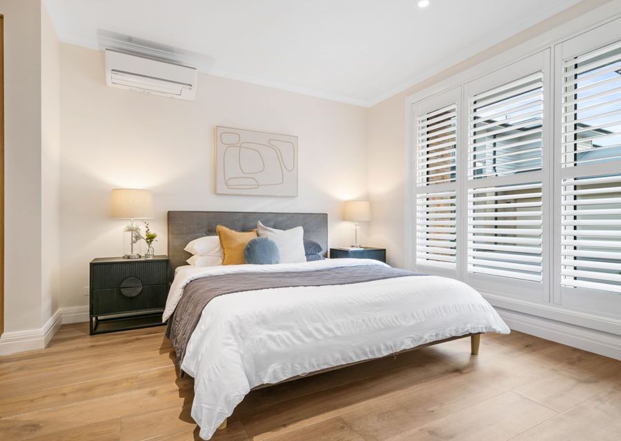 Downstairs master with ensuite 