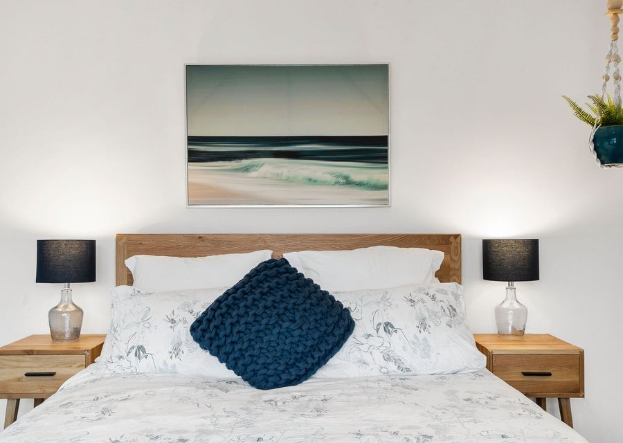 Bedroom 2 - Queen Bed