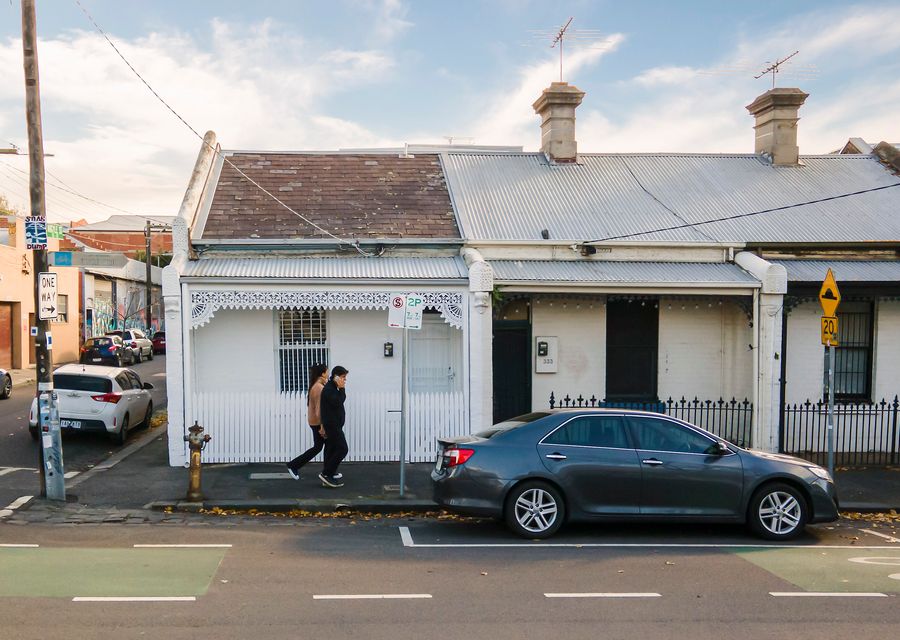 One carpark can be arranged for your reservation 