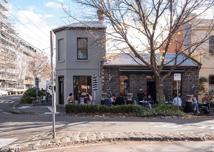 Nearby Lune croissants and coffe