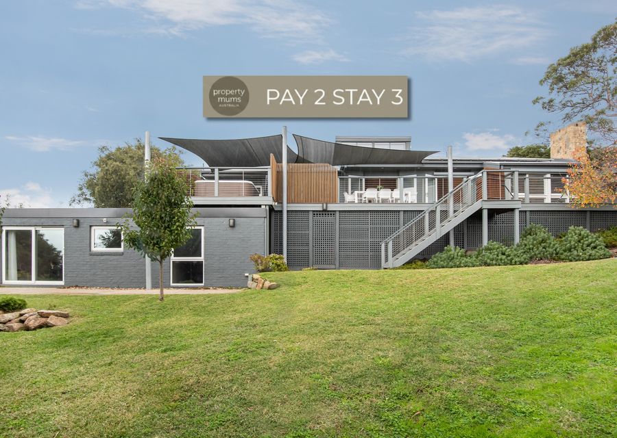 Welcome to Devon Mt Martha Escape with Spa and Views