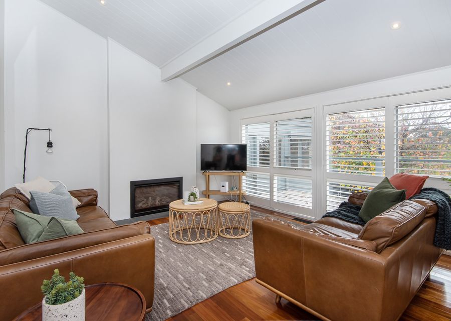 Cosy fireplace lounge