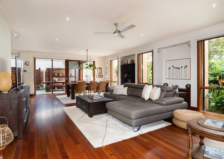 Open plan Living/Dining and Kitchen