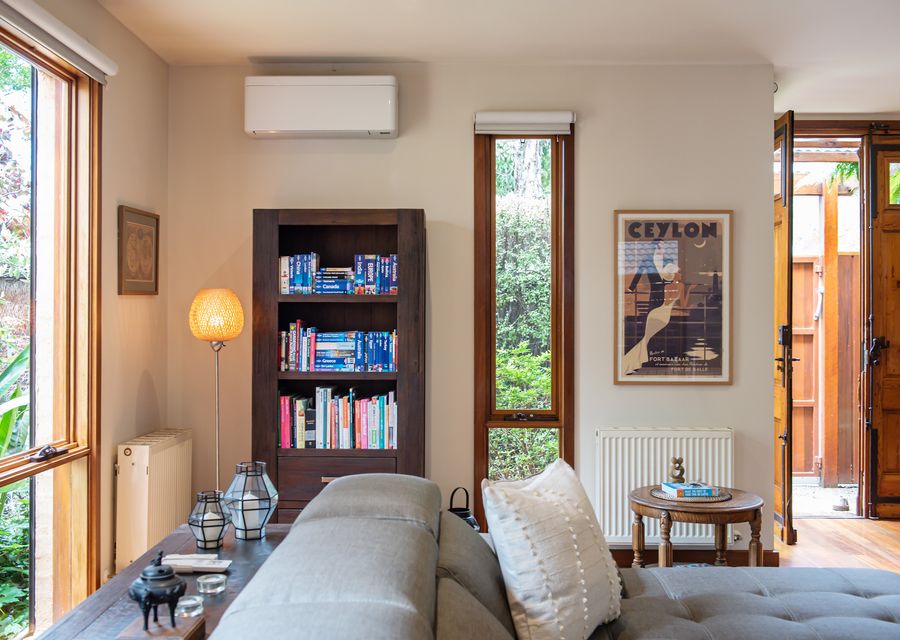 Beautiful entrance leading into the living space