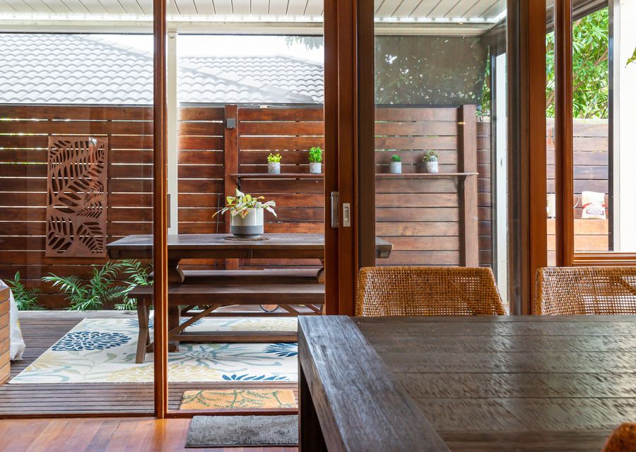 Undercover Courtyard with BBQ